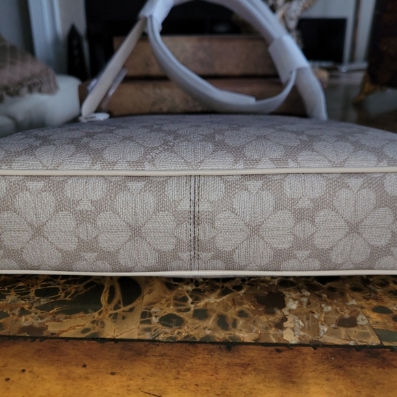 Kate Spade Beige Floral Crossbody Bag NWT - Picture 5 of 7